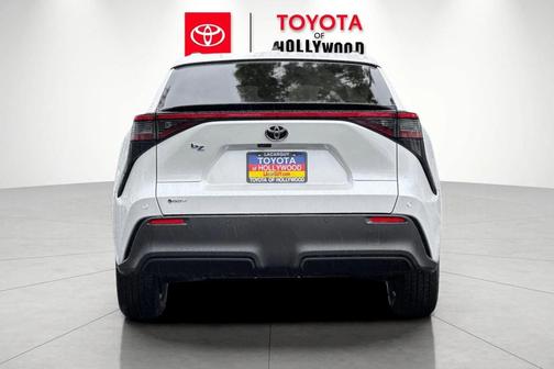 2026 Toyota bZ XLE Plus