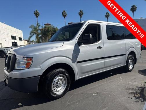 2019 Nissan NV Passenger NV3500 HD S V6