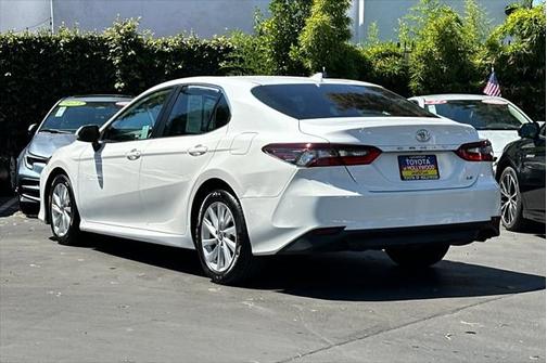 2021 Toyota Camry LE