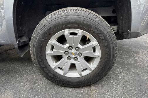 Satin Steel 2021 Chevrolet Colorado LT