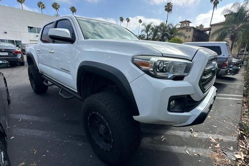 Super White 2016 Toyota Tacoma TRD Off Road