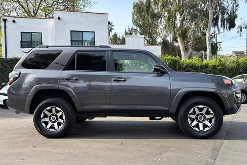 Magnetic Gray Metallic 2023 Toyota 4Runner TRD Off Road Premium
