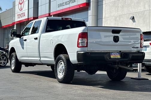 2024 RAM 2500 Tradesman Crew Cab 4x4 8' Box