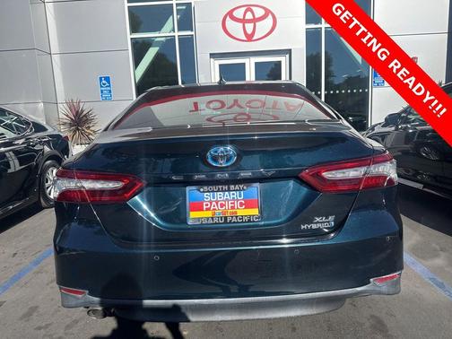 2019 Toyota Camry Hybrid XLE