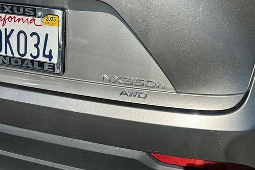 2023 Lexus NX 350h AWD