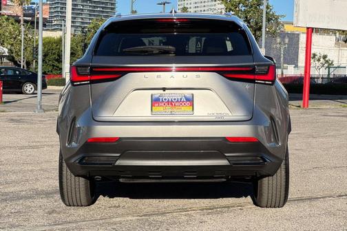 2023 Lexus NX 350h AWD