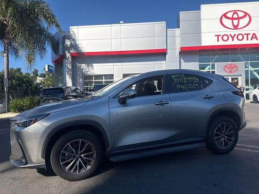 2023 Lexus NX 350h AWD