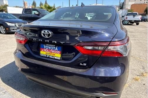 2022 Toyota Camry LE