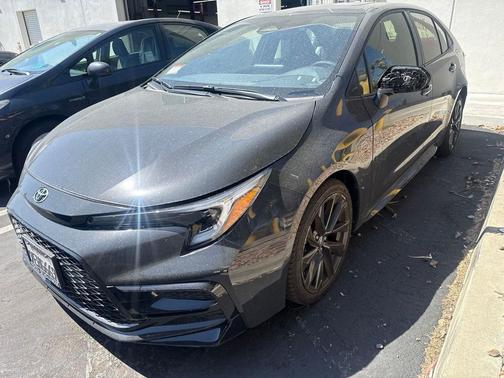 Underground 2023 Toyota Corolla SE