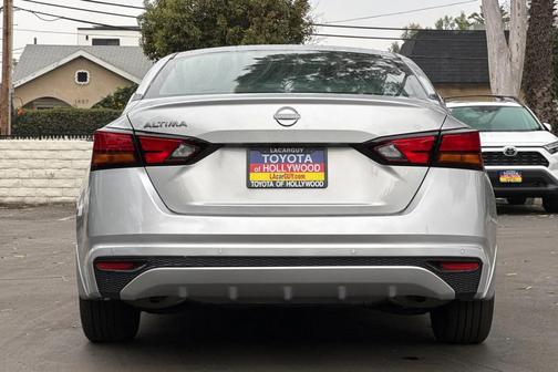 2023 Nissan Altima S FWD