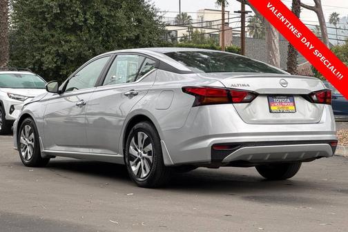 2023 Nissan Altima S FWD