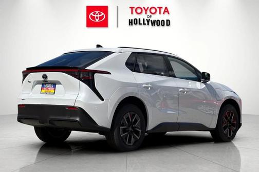 2026 Toyota bZ XLE Plus