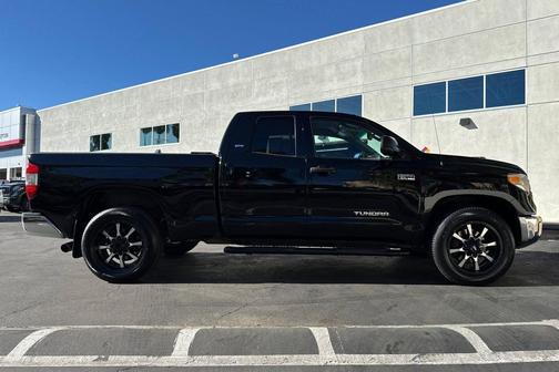 2015 Toyota Tundra SR5