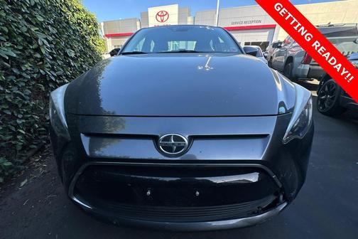 2016 Scion iA Base (A6)