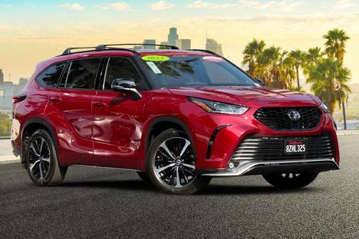 2022 Toyota Highlander XSE