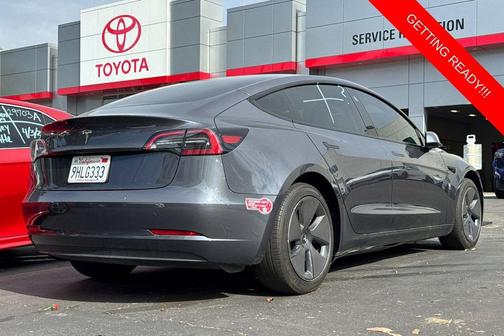 2023 Tesla Model 3 Standard Range