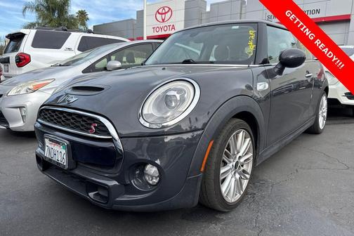 Thunder Gray Metallic 2015 MINI Hardtop Cooper S