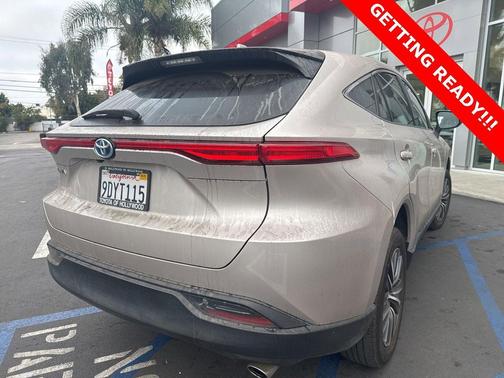 2023 Toyota Venza LE