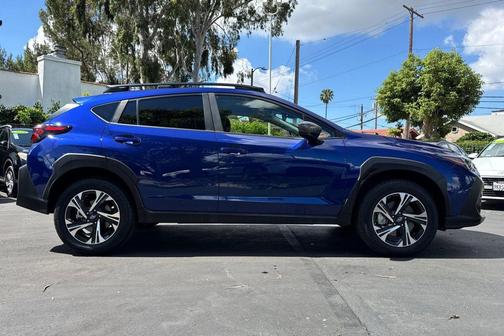 Sapphire Blue Pearl 2025 Subaru Crosstrek Premium