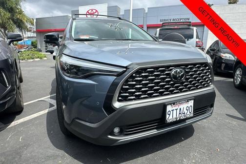 Celestite 2025 Toyota Corolla Cross XLE