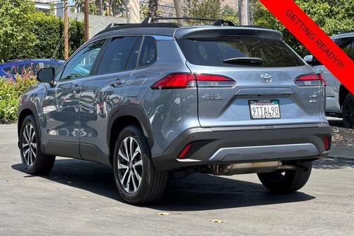 Celestite 2025 Toyota Corolla Cross XLE