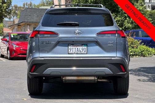 Celestite 2025 Toyota Corolla Cross XLE