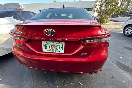 2022 Toyota Camry SE