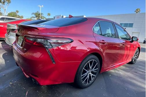 2022 Toyota Camry SE