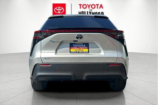 2025 Toyota bZ4X XLE
