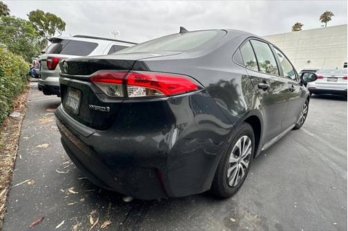 2022 Toyota Corolla Hybrid LE