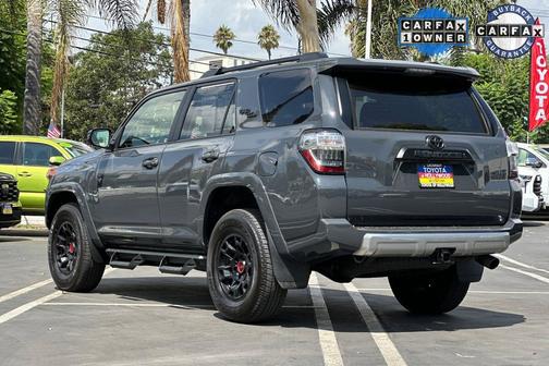 2024 Toyota 4Runner TRD Off Road