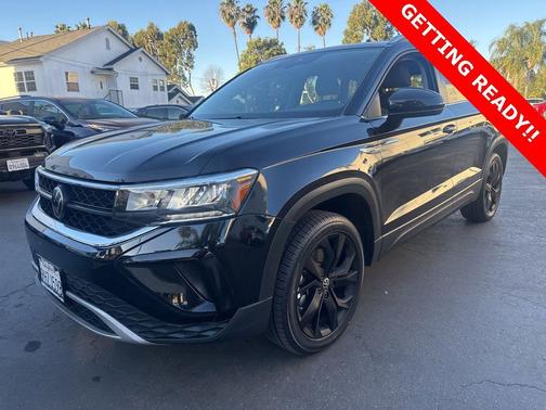 2023 Volkswagen Taos 1.5T SE