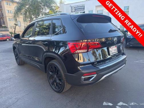 2023 Volkswagen Taos 1.5T SE