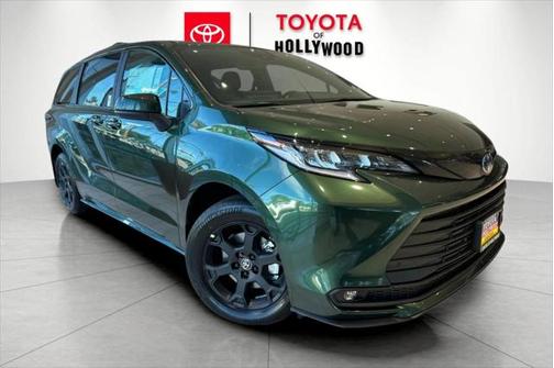 2025 Toyota Sienna Woodland Edition