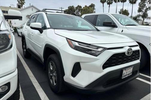 2024 Toyota RAV4 XLE