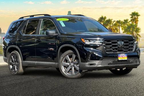 2023 Honda Pilot AWD Sport