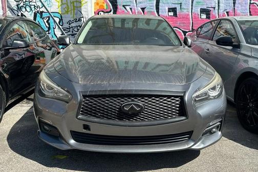 2017 INFINITI Q50 Base