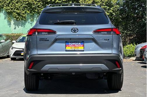 2024 Toyota Corolla Cross XLE