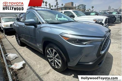 2024 Toyota Corolla Cross XLE