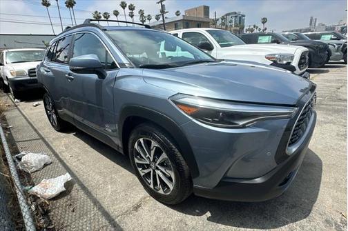 2024 Toyota Corolla Cross XLE