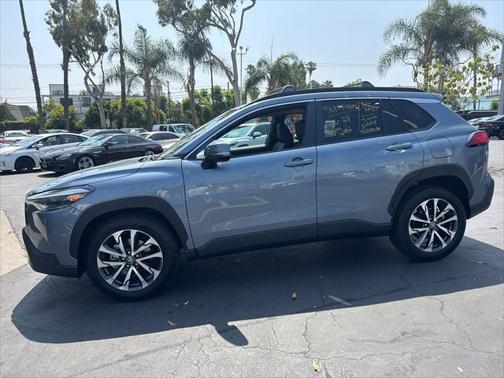 2024 Toyota Corolla Cross XLE