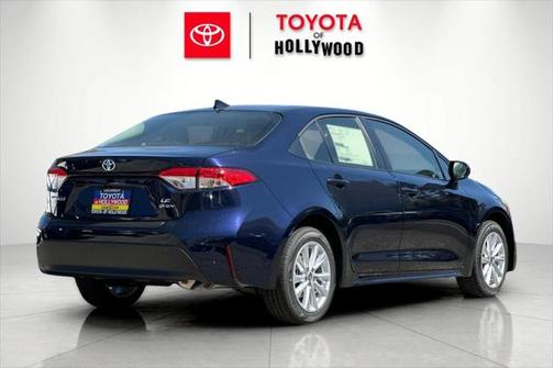 2025 Toyota Corolla Hybrid LE