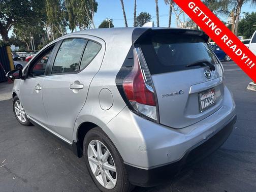 2017 Toyota Prius c Four