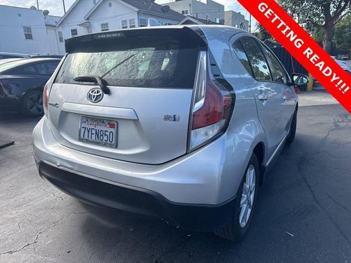 2017 Toyota Prius c Four