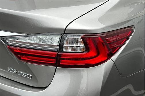 2017 Lexus ES 350 Base