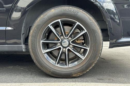 Black Onyx Crystal Pearlcoat 2017 Dodge Grand Caravan GT