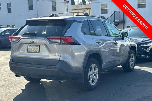 2020 Toyota RAV4 Hybrid LE