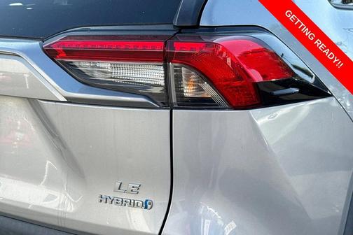 2020 Toyota RAV4 Hybrid LE