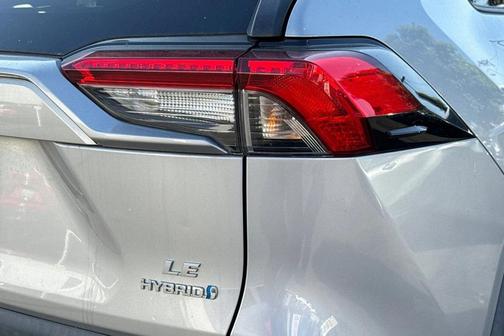 2020 Toyota RAV4 Hybrid LE