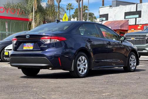 2024 Toyota Corolla Hybrid LE